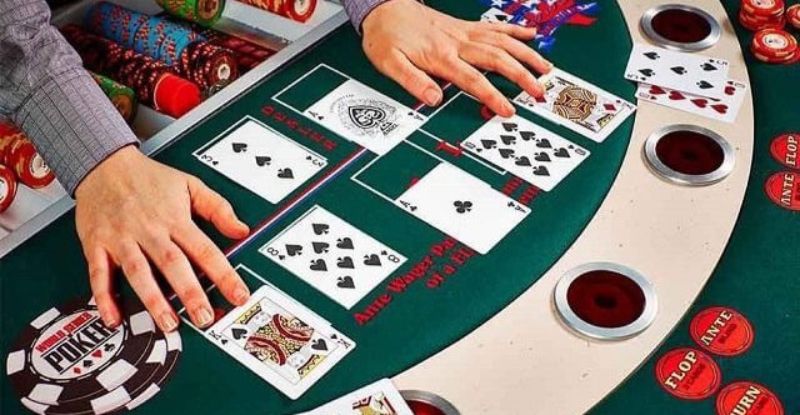 Hướng dẫn chơi game Poker Thabet tại nhà siêu dễ